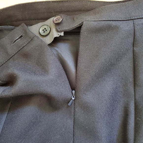 Henry White 100% Wool Black Pleated Skirt Size 14 - Picture 7 of 11